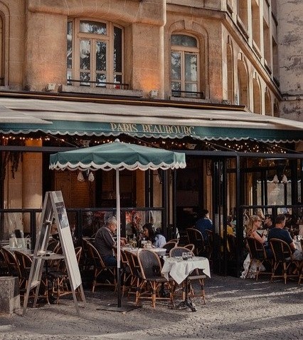 Straßenkaffee in Paris (c) Dan Novac