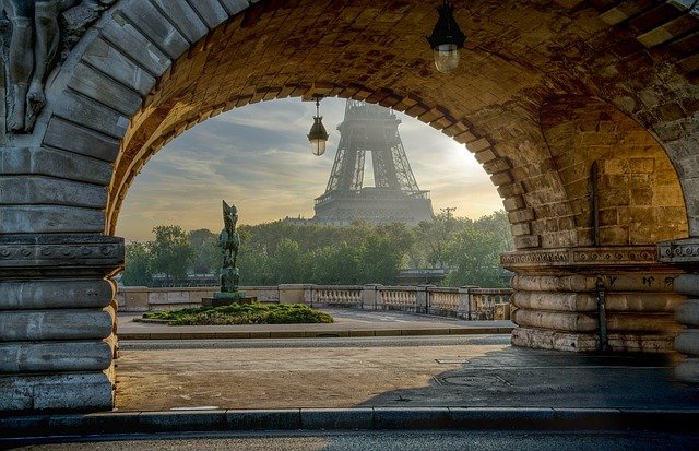 Eiffelturm (c) Jean-Philippe Fourier